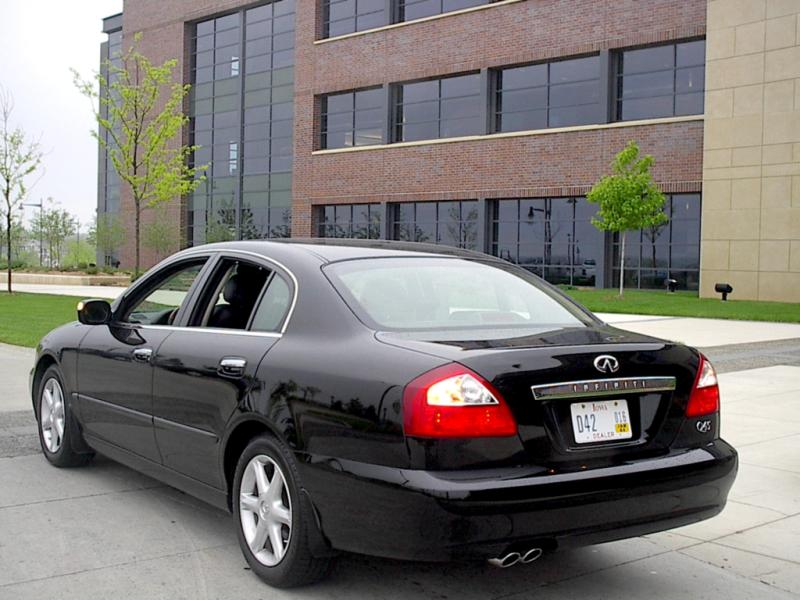 2005 Infiniti Q45