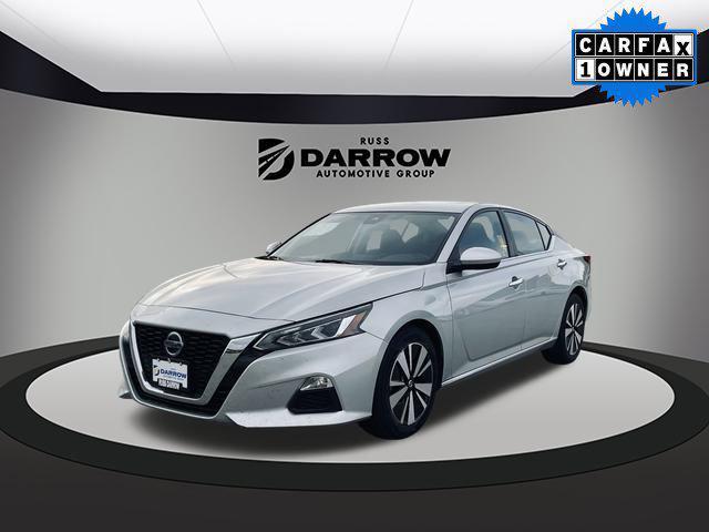 2022 nissan altima 2.5 sv