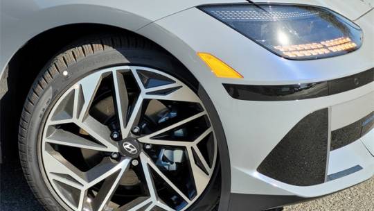 2025 Hyundai IONIQ 6