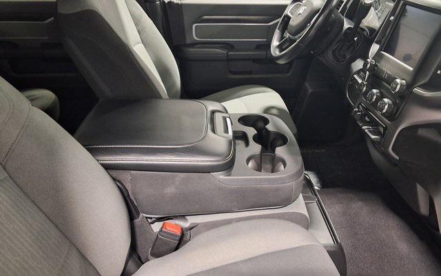 2022 ram 3500 big horn crew cab 4x4 6'4' box