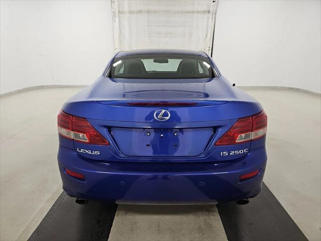2010 lexus is 250c base