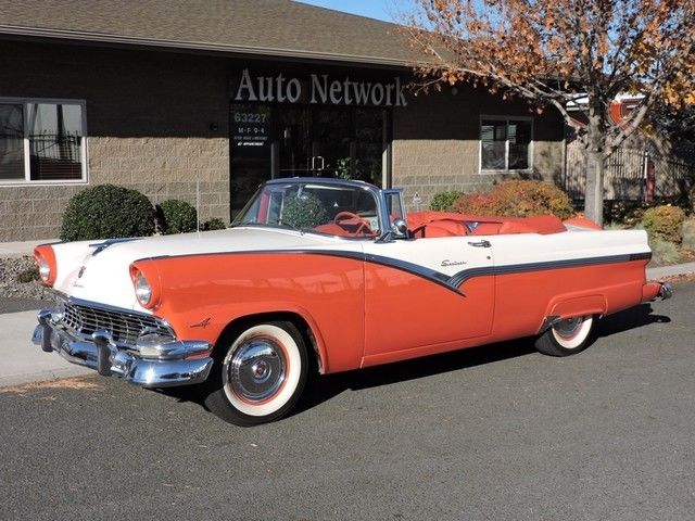 1956 ford sunliner convertible. excellent!!