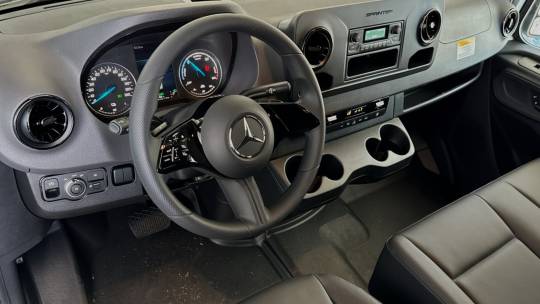 2024 Mercedes-Benz