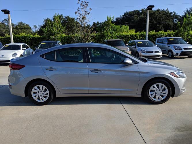 certified 2017 hyundai elantra se sedan naples, fl 34109 for sale in naples, florida