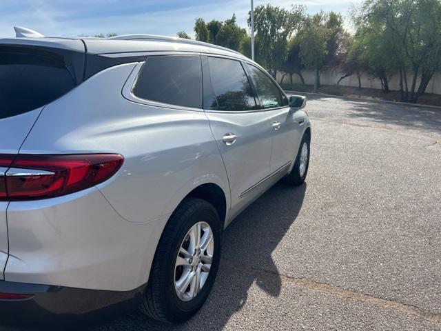 2019 buick enclave essence