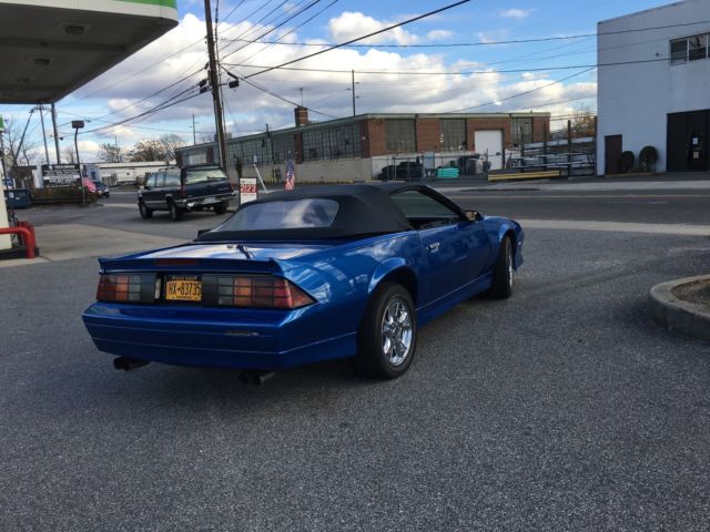 1988 camaro iroc z convertible blue with new paint and new interior