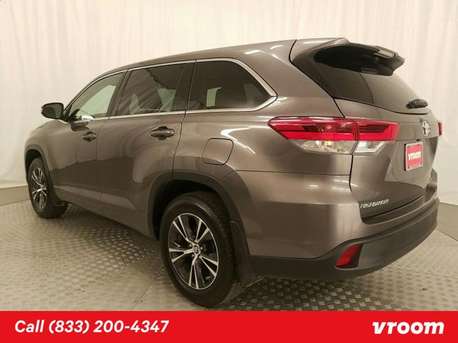 used 2018 toyota highlander le seattle, wa 98121 for sale in seattle, washington