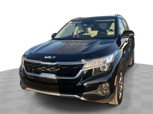 2022 kia seltos ex
