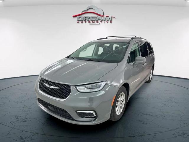 2022 chrysler pacifica touring-l