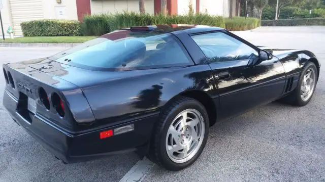 1990 chevrolet corvette black on black