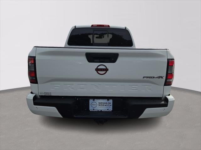 2022 nissan frontier pro-4x
