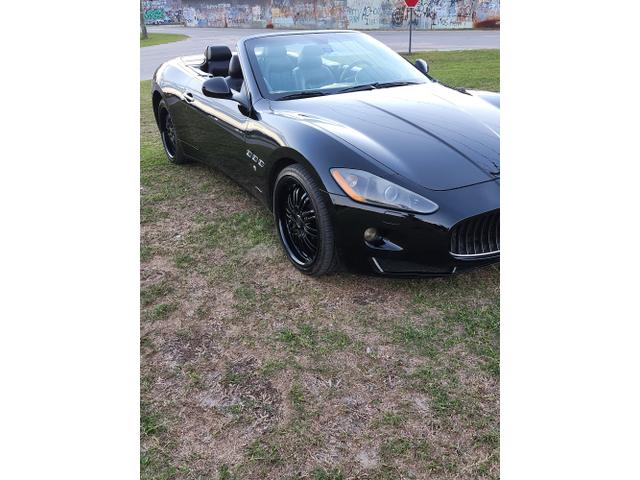 2010 maserati granturismo base