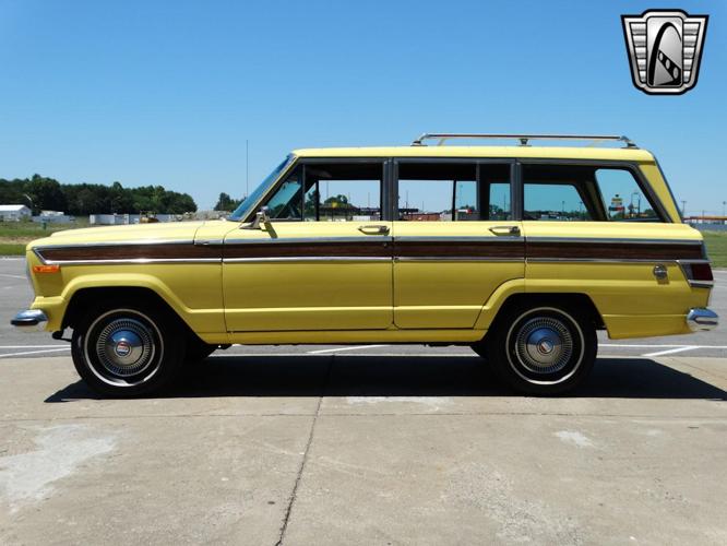 1976 jeep wagoneer in o'fallon, illinois
