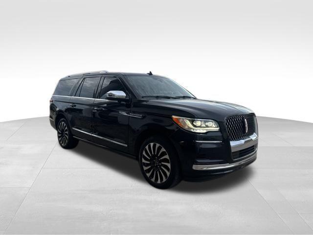 2022 lincoln navigator l black label