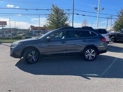 2018 subaru outback in beloit, wisconsin