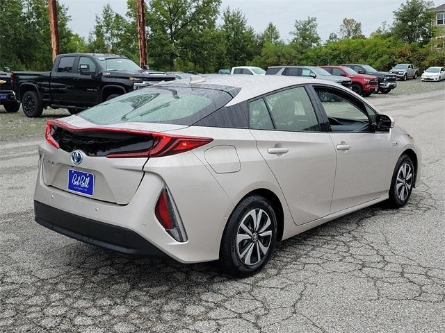 2017 toyota prius prime plus