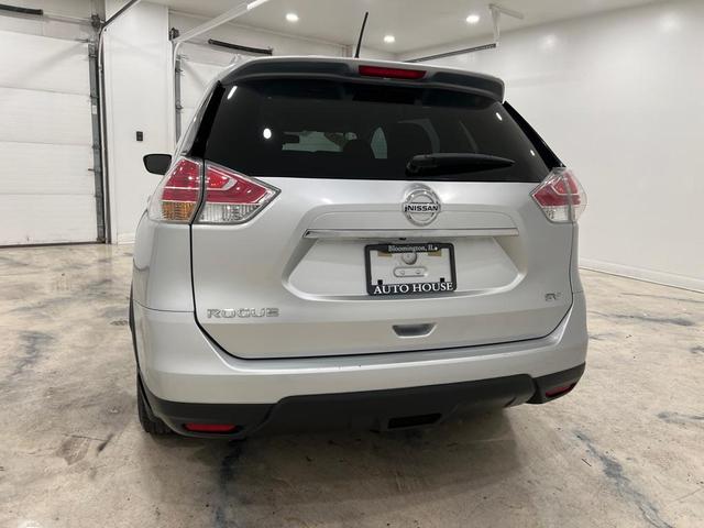 2015 nissan rogue sv