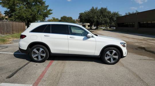 2022 Mercedes-Benz GLC