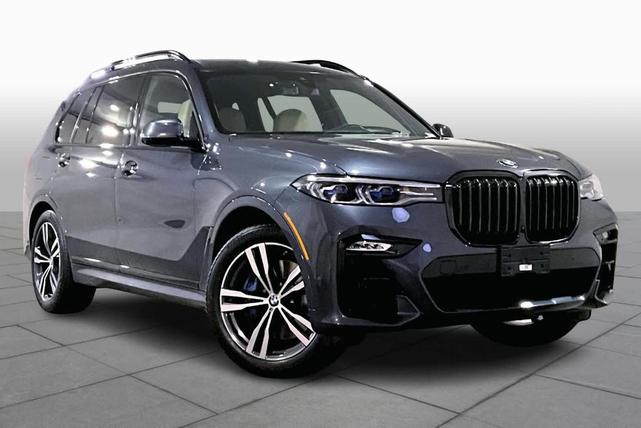 2022 bmw x7 m50i