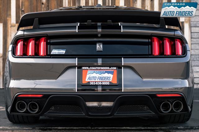 2016 ford shelby gt350 base