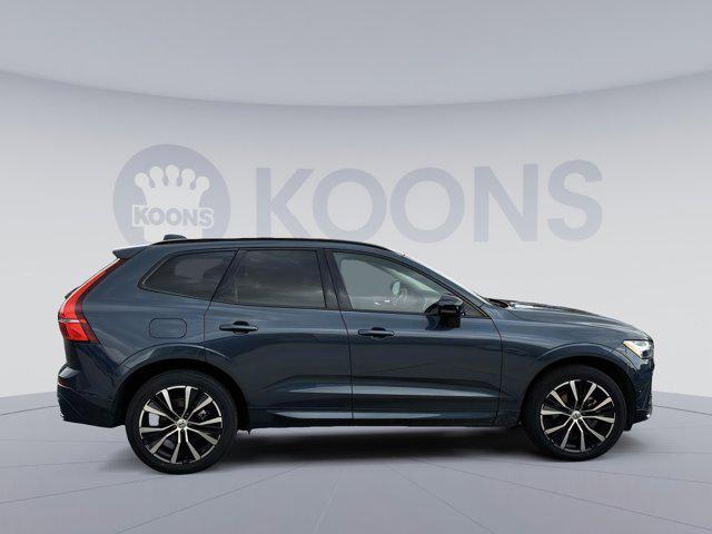 2024 volvo xc60 b5 plus dark theme