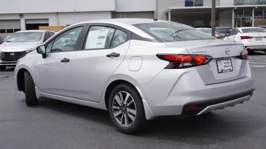 2024 Nissan Versa 1.6 s