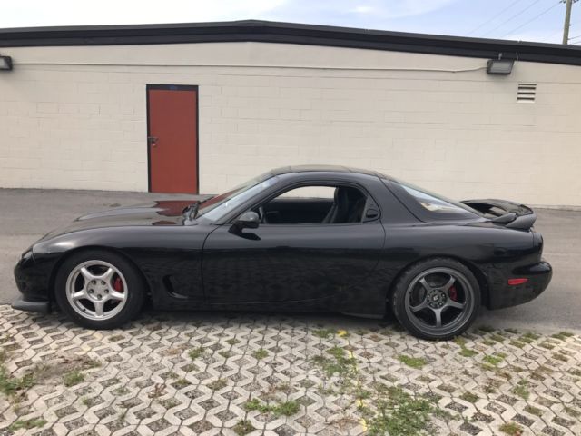 1994 mazda rx7 ls1 swapped v8 (04 gto ls1 motor)