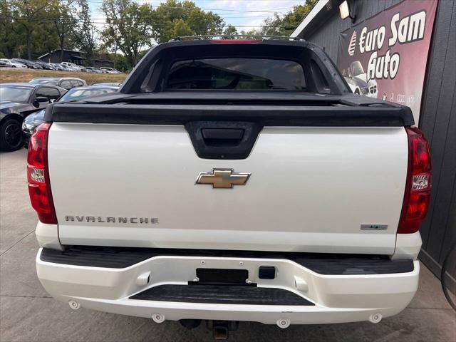 2011 chevrolet avalanche 1500 ltz