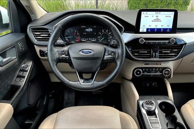 2020 ford escape sel