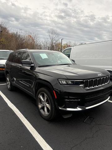 2022 jeep grand cherokee l limited