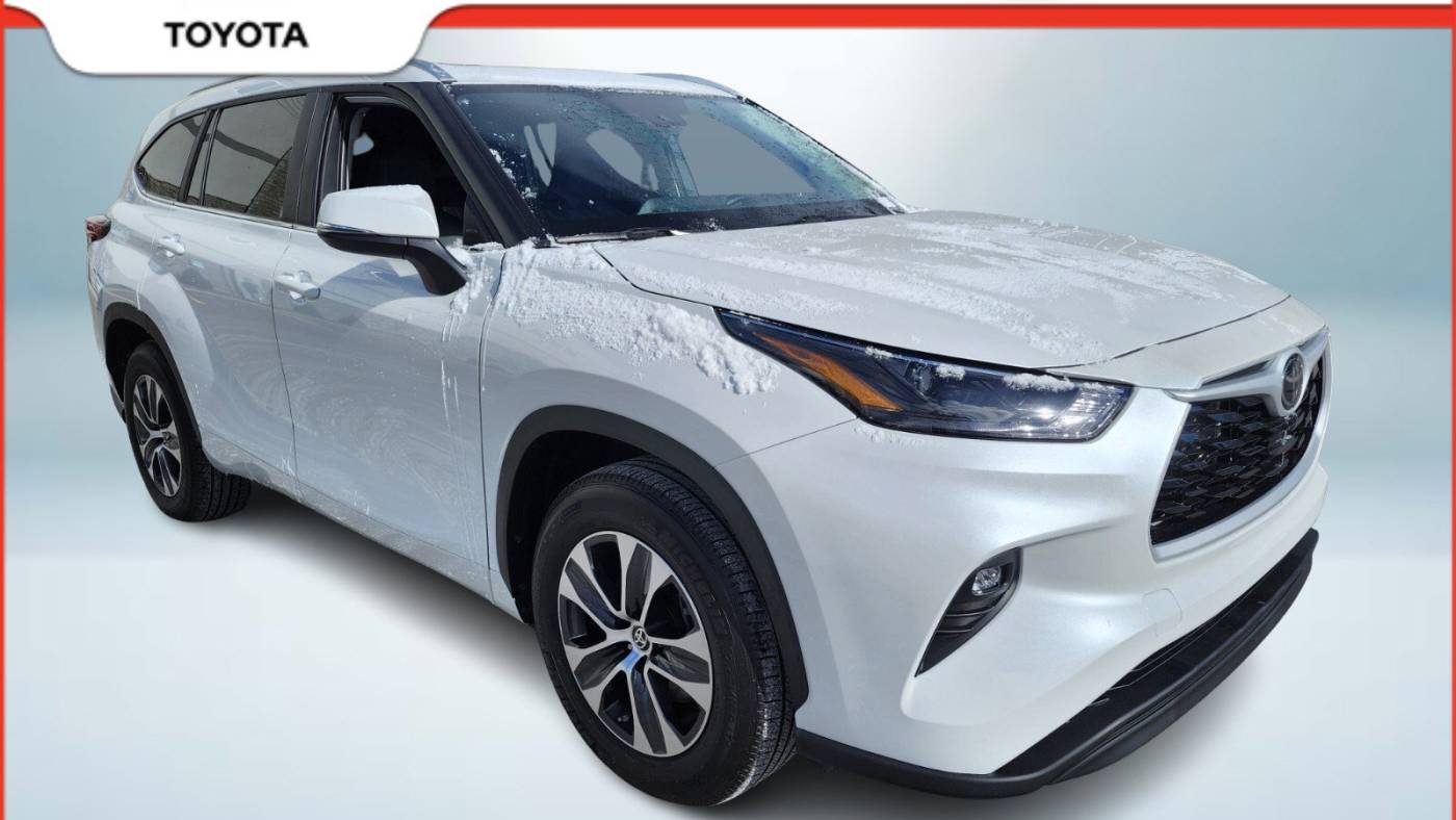 2024 toyota highlander xle