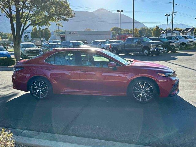 2023 toyota camry se