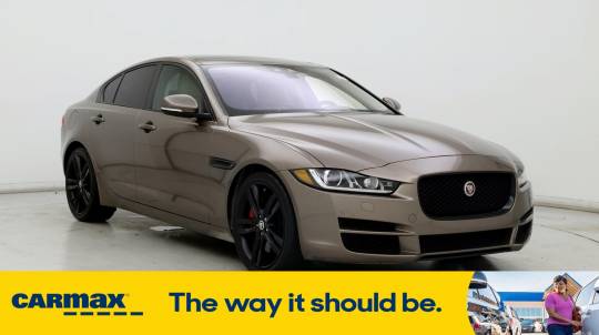 2017 Jaguar XE