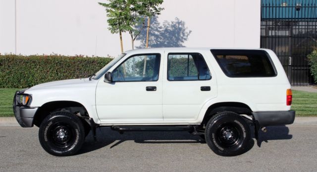 california original, 1990 toyota 4runner 4x4, 4 cyl, 5 spd, two owner, 144k orig