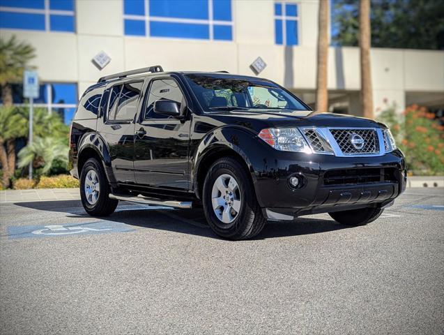 2011 nissan pathfinder sv