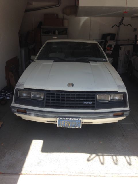 1982 ford mustang glx notchback