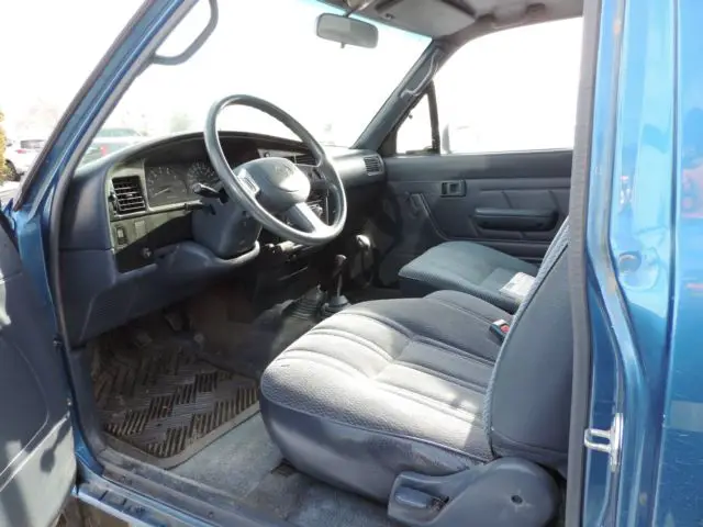 1994 toyota tacoma xtra cab 4wd truck autocheck score above average @36