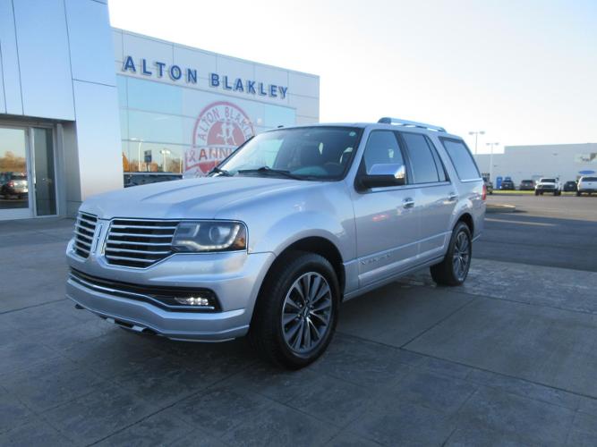 used 2016 lincoln navigator select