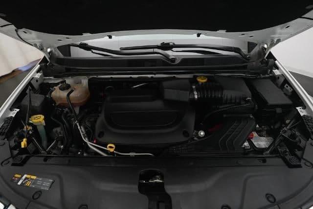 2022 chrysler pacifica touring l front-wheel drive passenger van in grand rapids, michigan