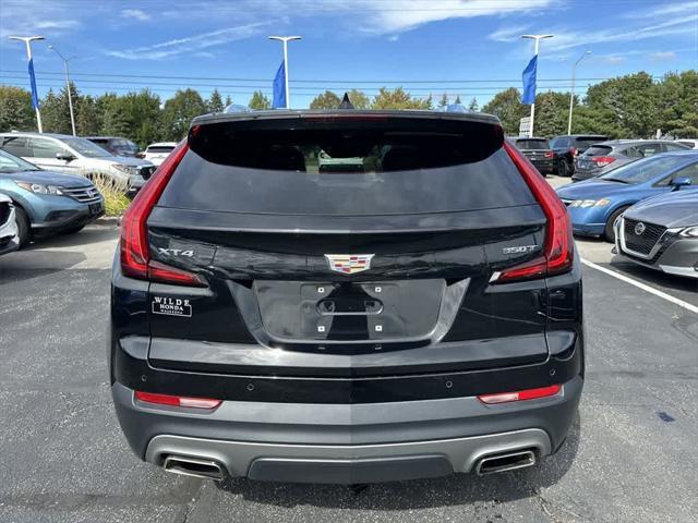 2022 cadillac xt4 premium luxury