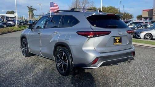 2022 toyota highlander xse in salinas, california