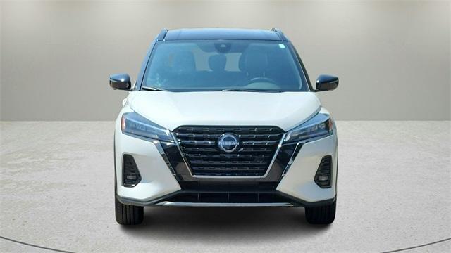 2021 nissan kicks sr