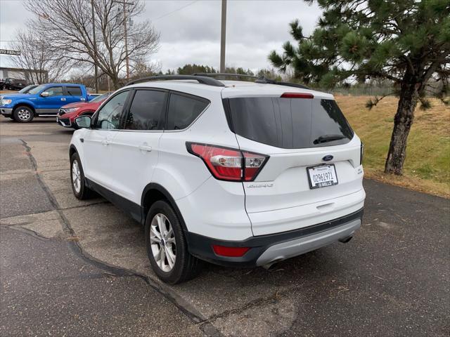2018 ford escape se