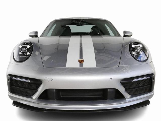 2021 porsche 911 carrera s