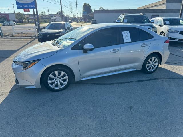 2022 toyota corolla le