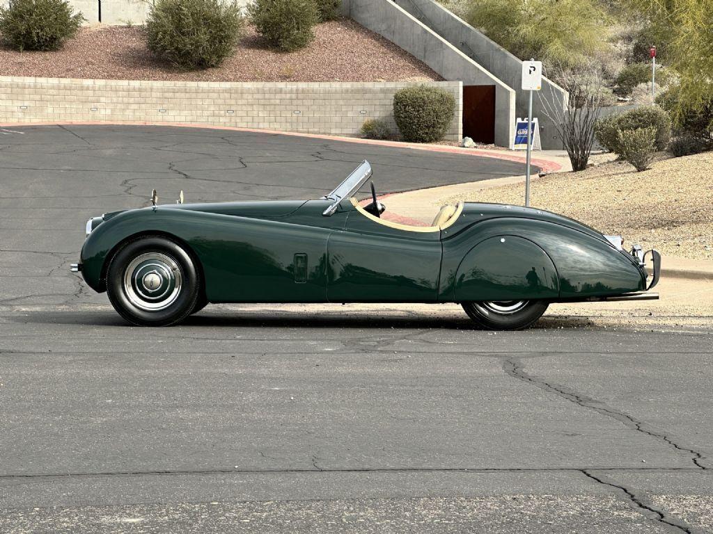1952 jaguar xk120 492 miles british racing green ots