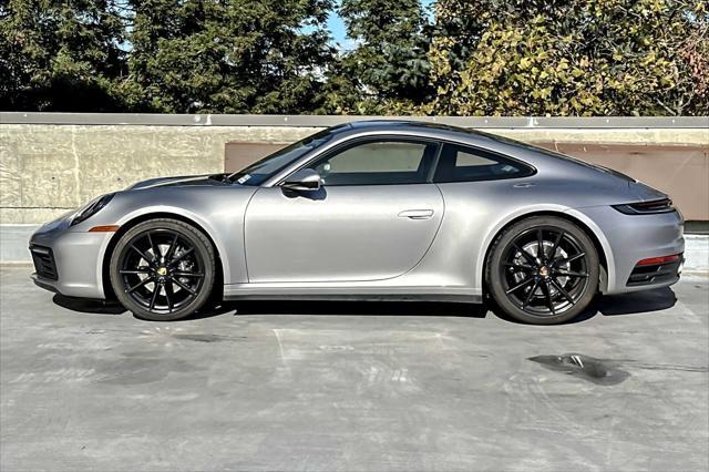 2020 porsche 911 carrera
