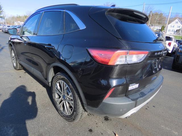 2020 ford escape sel