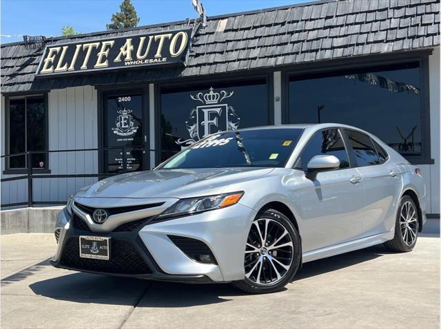 2018 toyota camry se