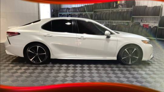 2018 toyota camry xse
